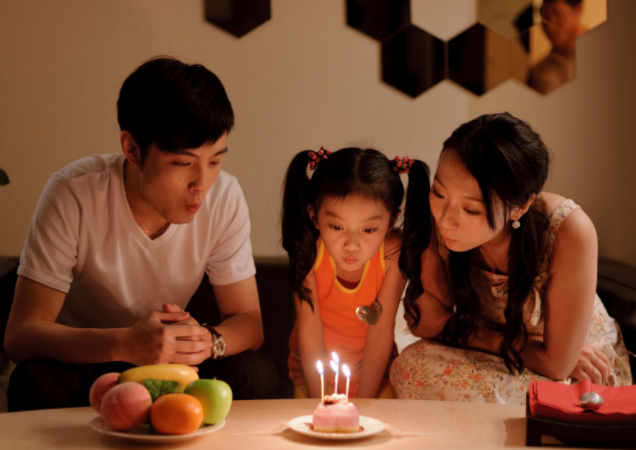 家长应供认教育的有限性也承受自身的有限性放下全知全能的重负 家长应供认教育的有限性也承受自身的有限性放下全知全能的重负